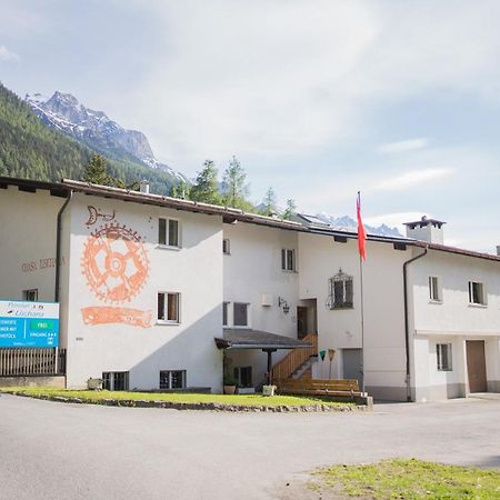 Pensiun Lischana Sent GR Exterior foto